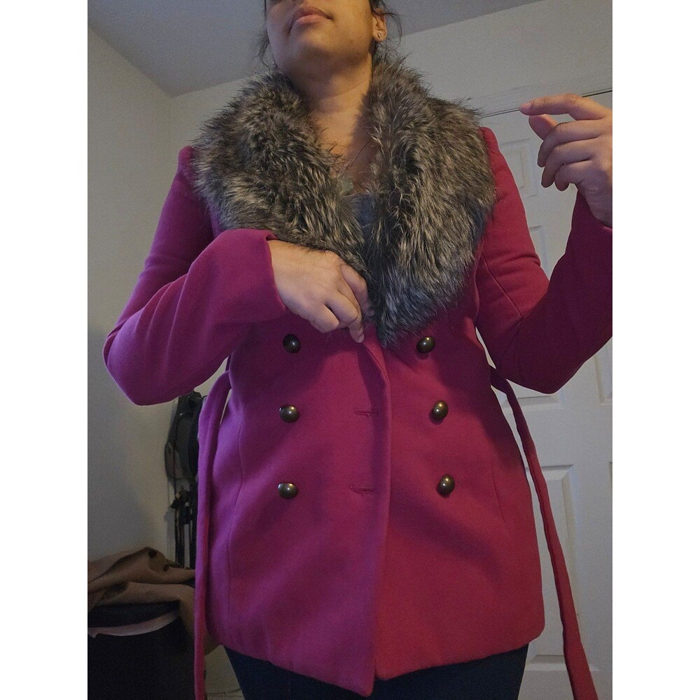 Pink coat - Picture 3 of 7